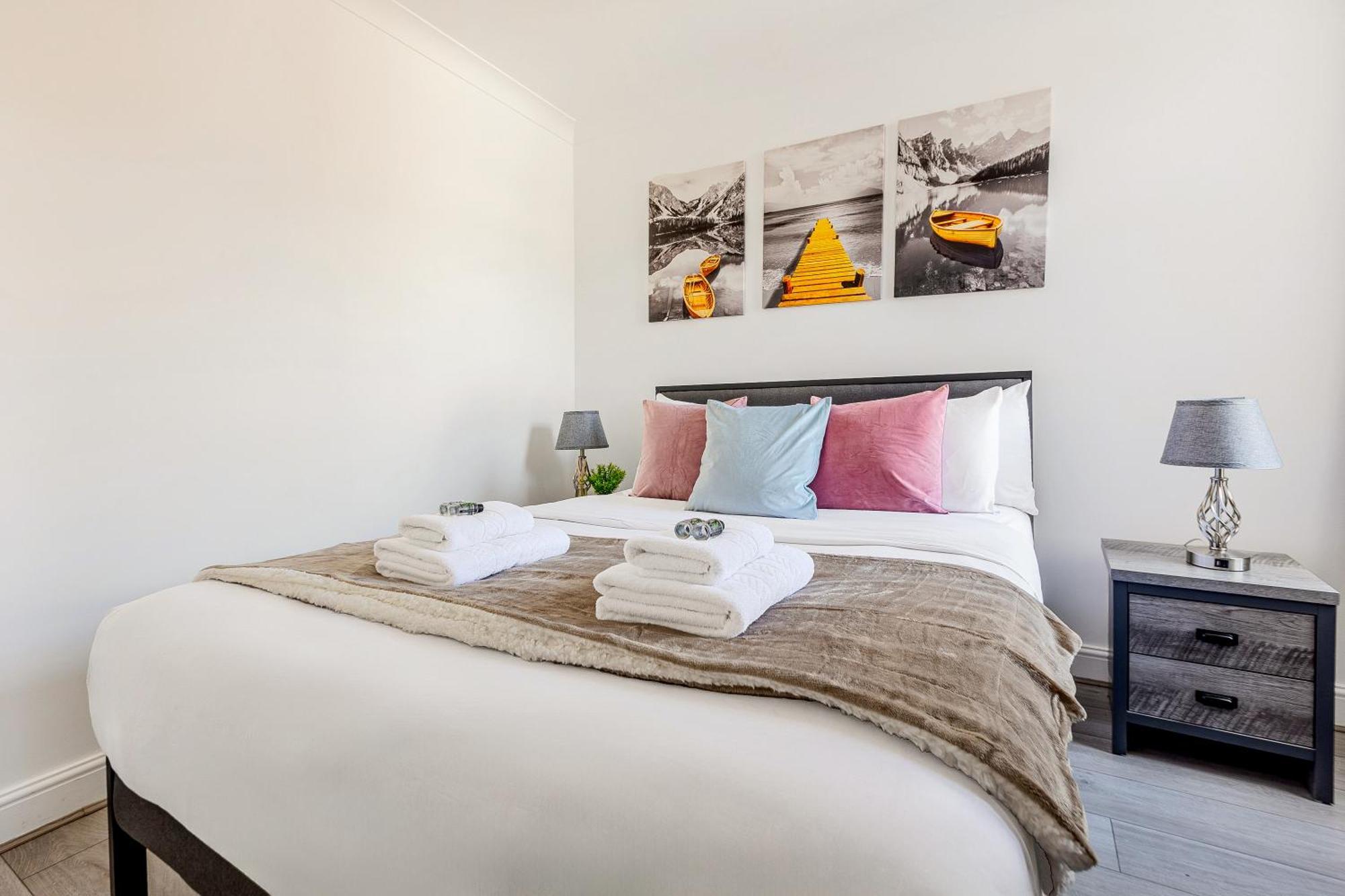 Bright 2Br Flat, Forest Gate, East London Bagian luar foto