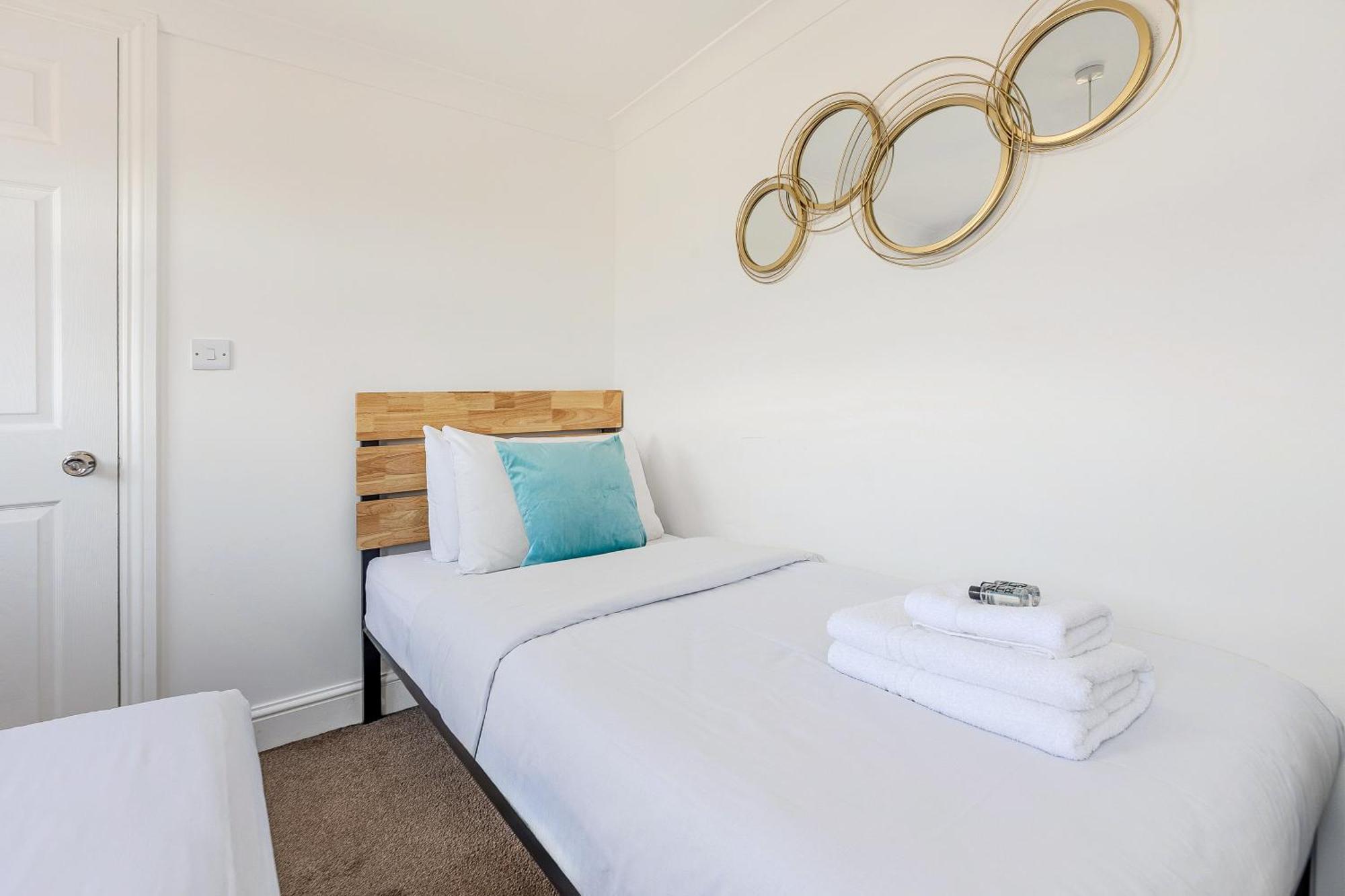 Bright 2Br Flat, Forest Gate, East London Bagian luar foto